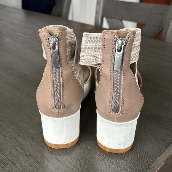 Sorel wedge sandals size 6 - Picture 3 of 8